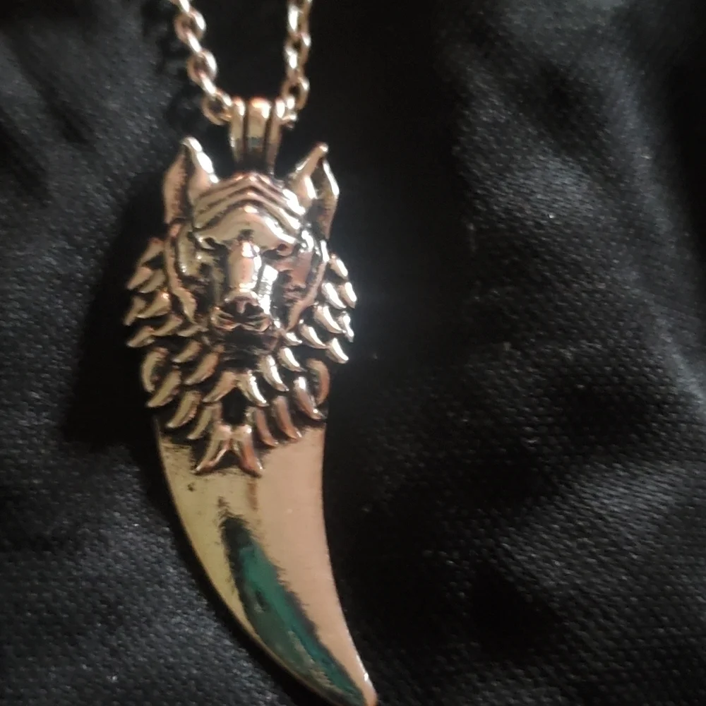 14K Gold Plated Stainless Steel Wolf Head Tooth Pendant Necklace